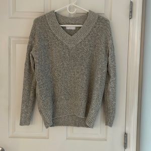 Old navy sweater